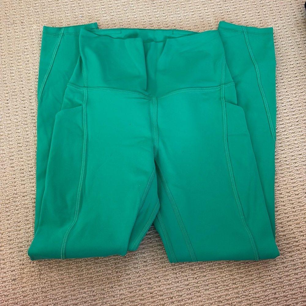 Lululemon align leggings with pockets